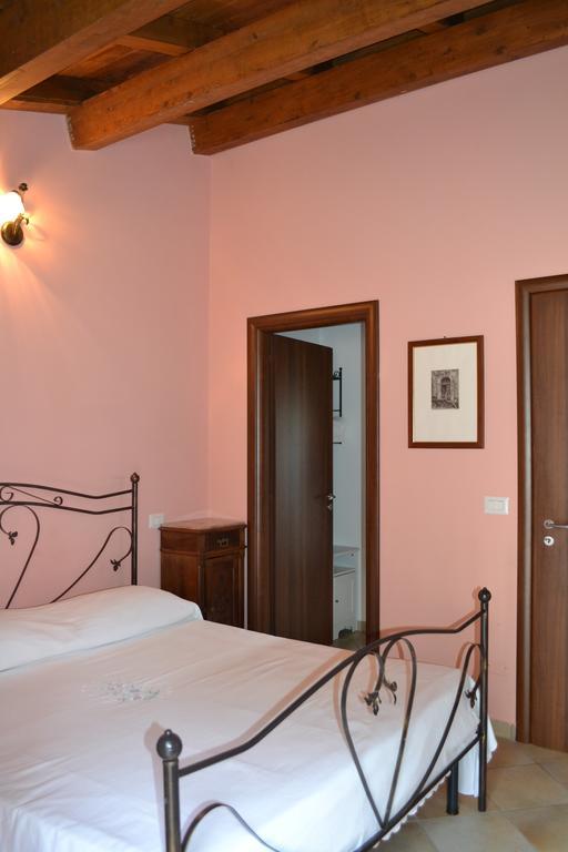 סאלה קונסיליניה Agriturismo La Palazza מראה חיצוני תמונה