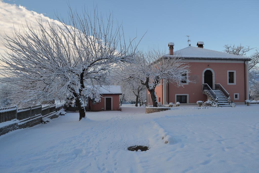 סאלה קונסיליניה Agriturismo La Palazza מראה חיצוני תמונה