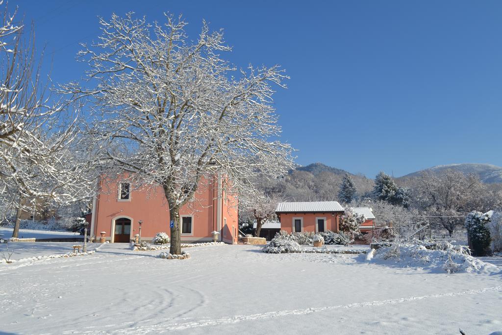 סאלה קונסיליניה Agriturismo La Palazza מראה חיצוני תמונה